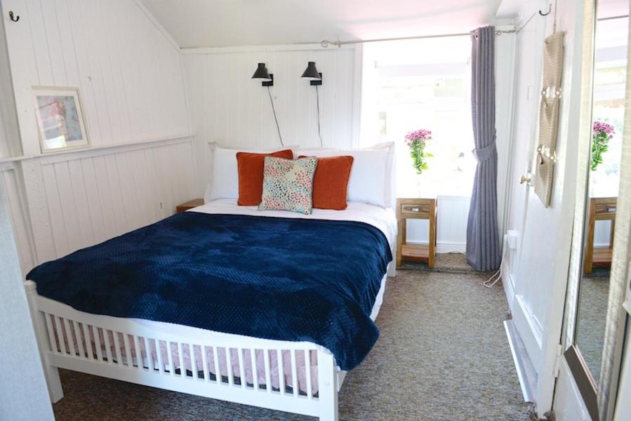 Corderry Farmhouse, Idyllic Cottage Amid 250 Acres Lisvernane Exteriör bild