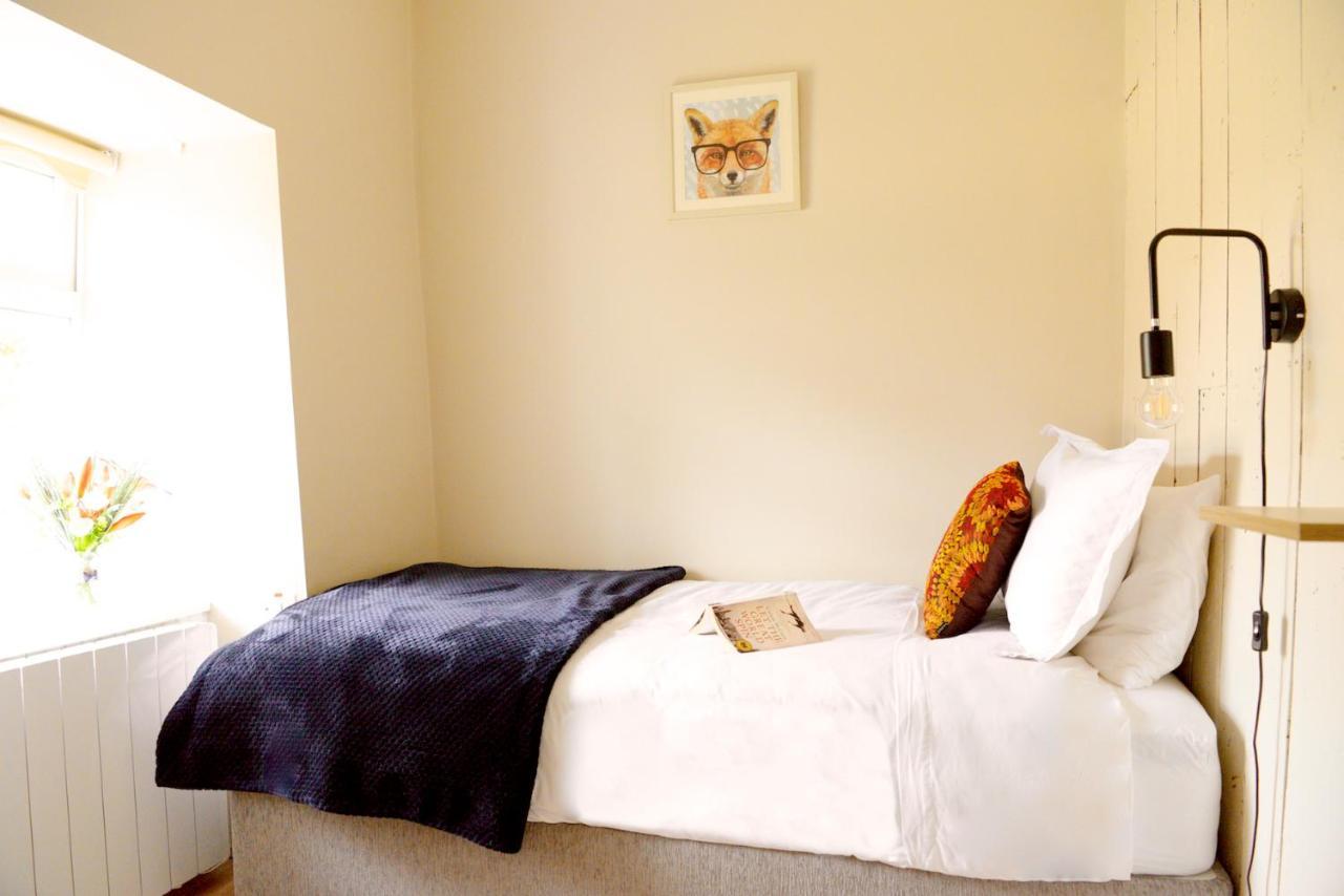 Corderry Farmhouse, Idyllic Cottage Amid 250 Acres Lisvernane Exteriör bild